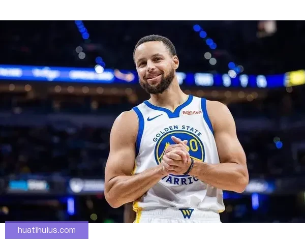 库里推迟5v5训练复查健康状况 回归赛程存不确定性